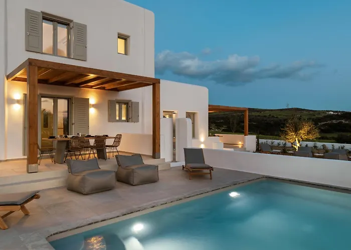 P Square Luxury Naxos *