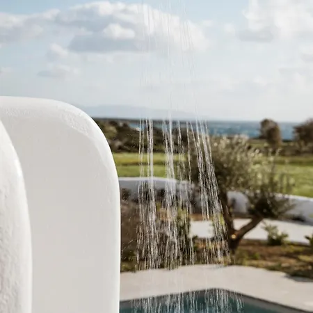 P Square Luxury Naxos Villa